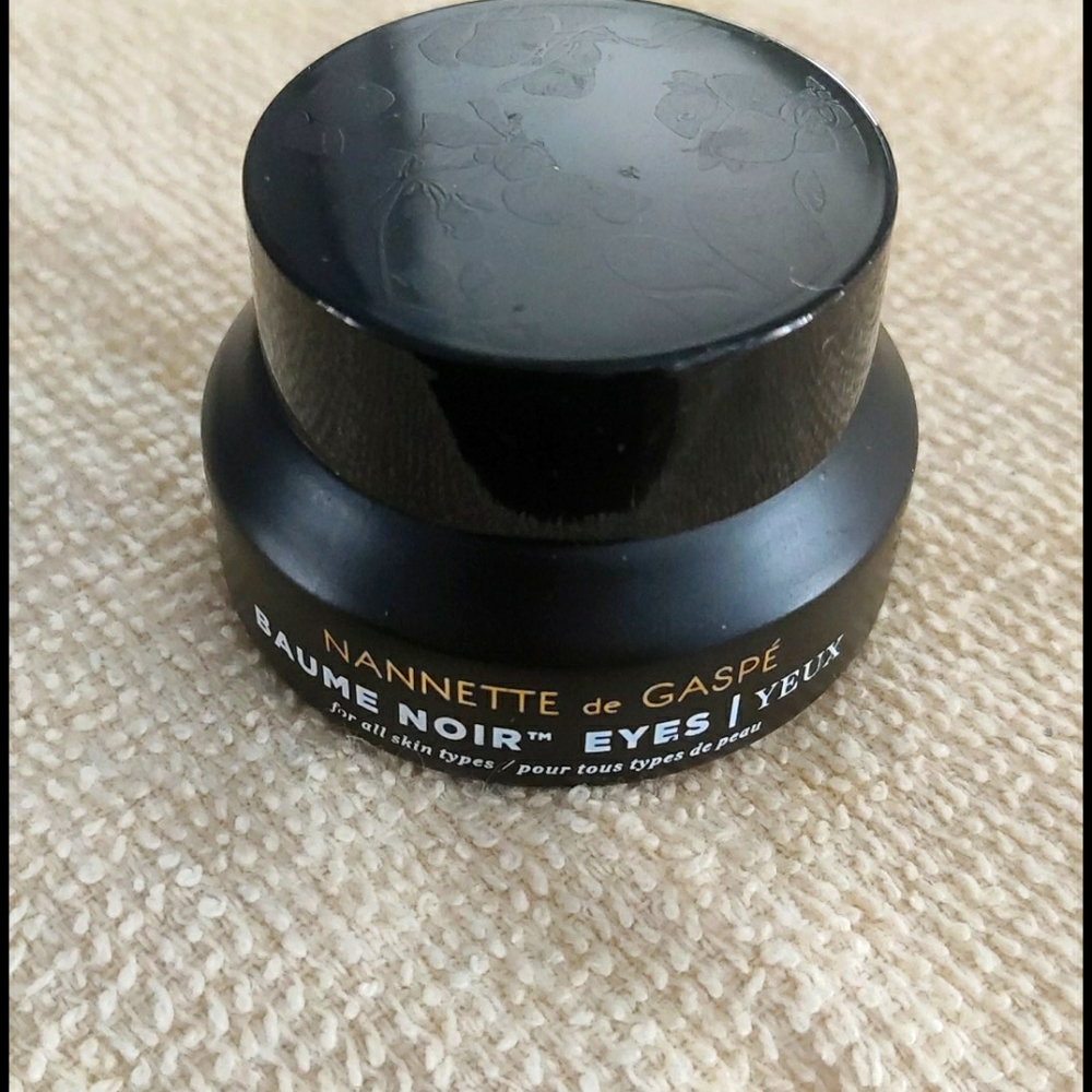 Nannette de Gaspe's Eye cream